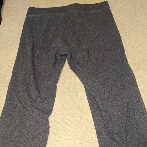 Capris - Picture 3 of 3